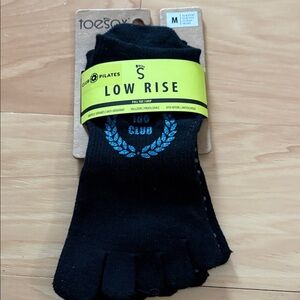 Perfect for Pilates ToeSox women’s Black toe socks - Club Pilates “100 club”